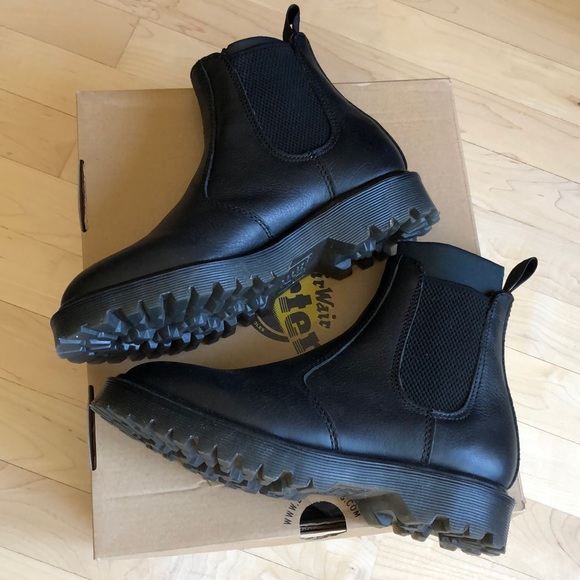 Dr. Martens Shoes - Dr. Martens Chelsea boot #2976